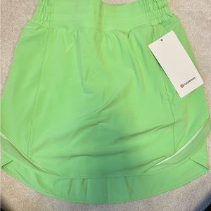 Lululemon hotty hot HR skirt long size 4 women’s, new with tags